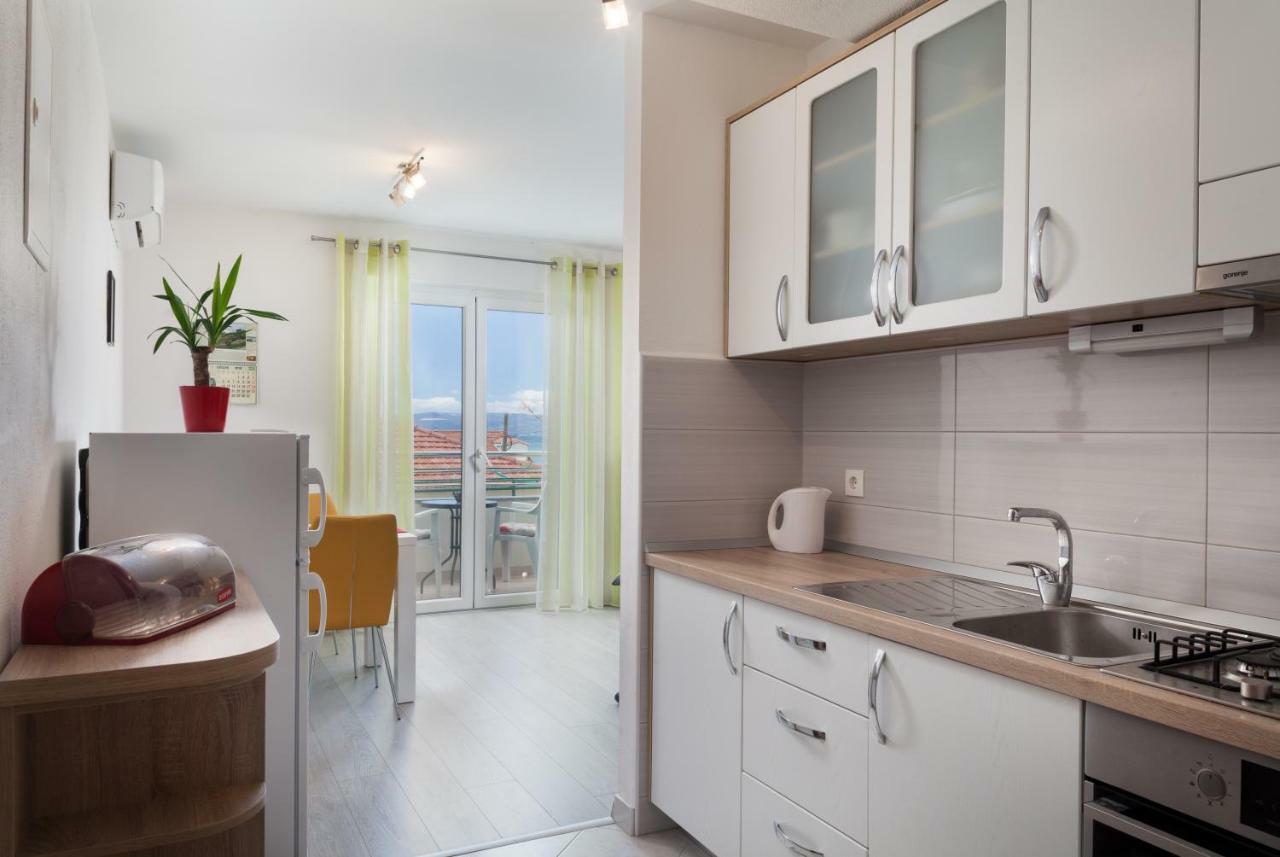 Apartments Turtle Gardens มาคาร์สกา ภายนอก รูปภาพ