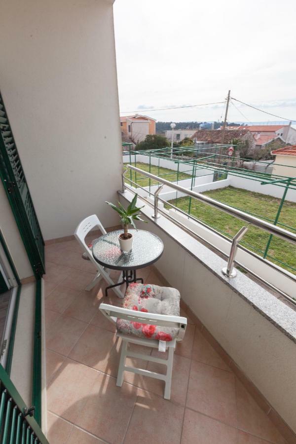 Apartments Turtle Gardens มาคาร์สกา ภายนอก รูปภาพ